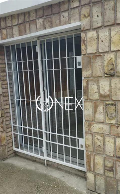 Se vende 2 casas en Pajas Blancas, Montevideo.