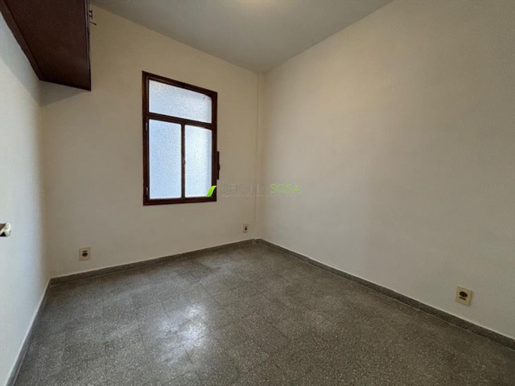 Oficina Sosa - Mercedes y Rondeau ampllio apartamneto de 3