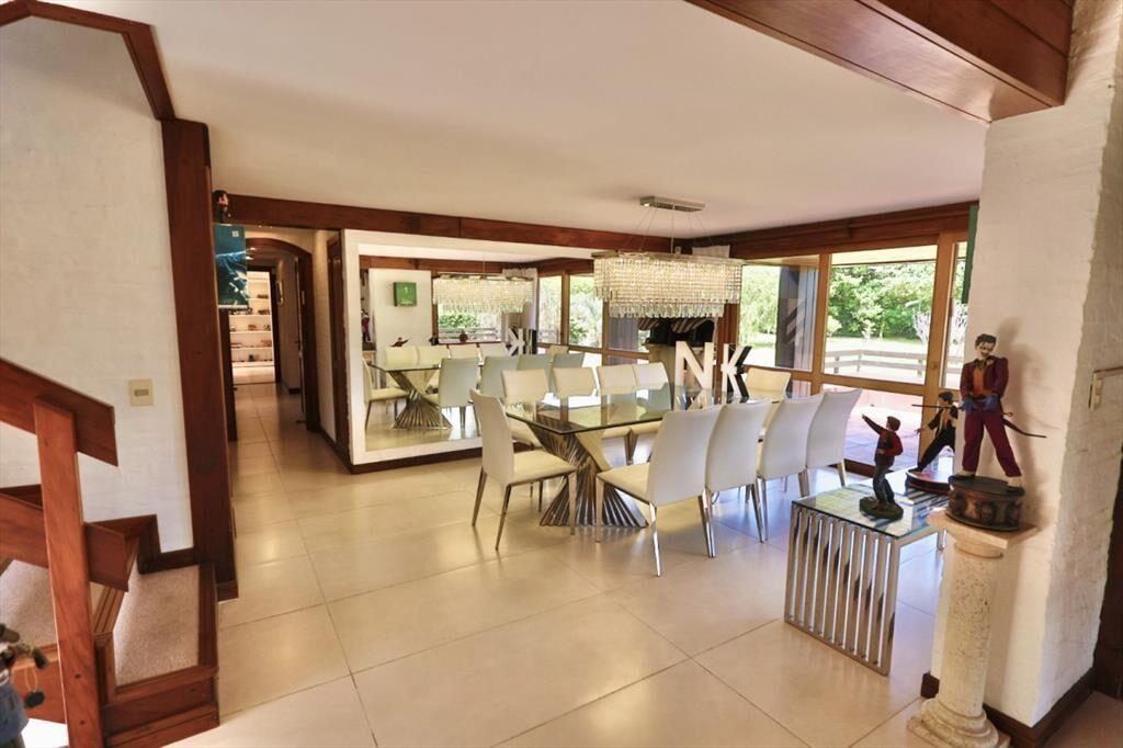 VENTA CASA 7 DORMITORIOS + DEPENDENCIA DE Y CASA