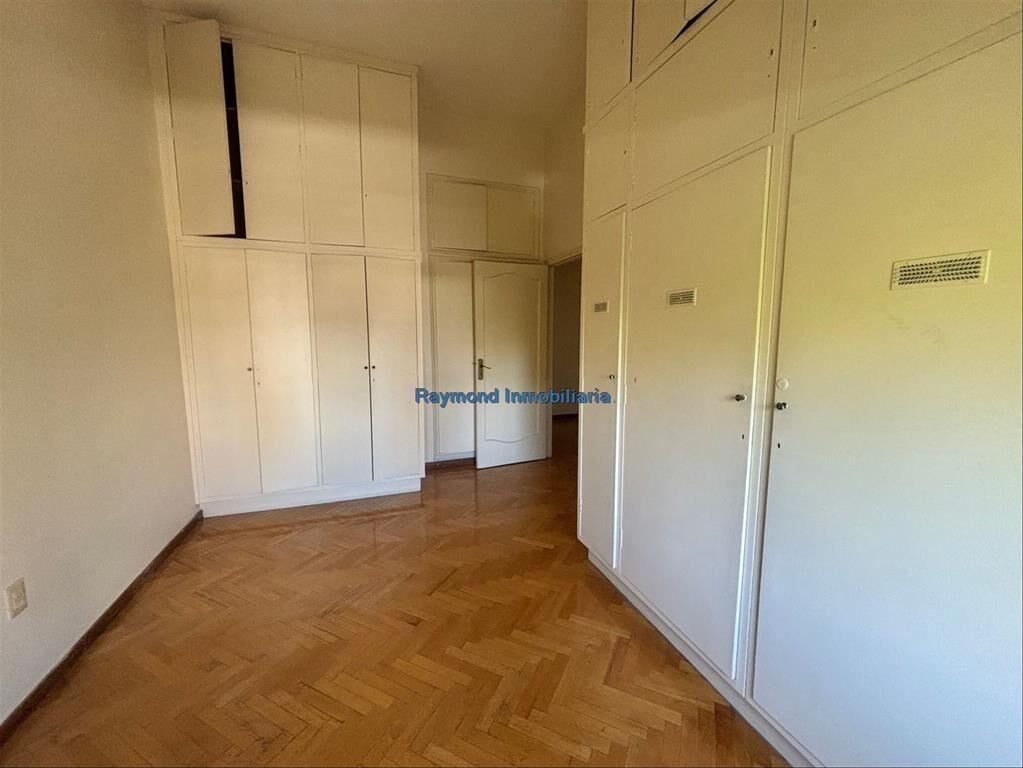 Venta oficina 150m2, 3 baños - Centro