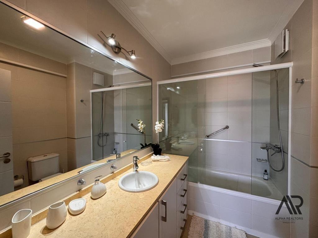 Apartamento en venta de 3 dormitorios c/ cochera en Aidy...