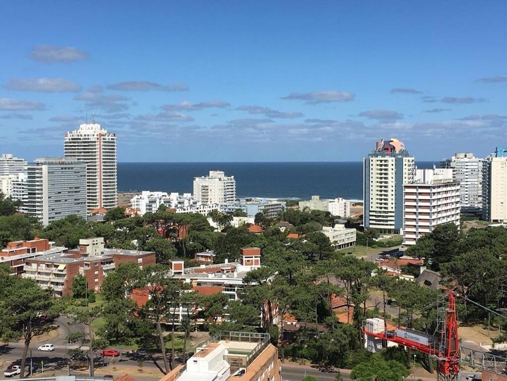 ALQUILER APTO PUNTA DEL ESTE