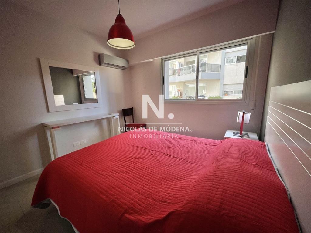 VENTA DE APARTAMENTO DE 1 DORMITORIO EN PENINSULA