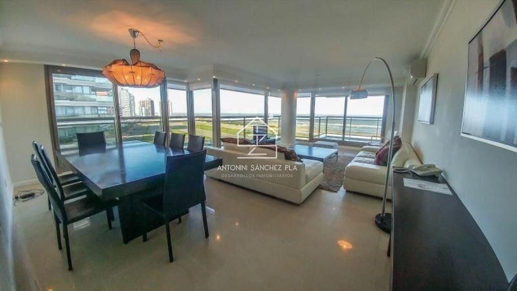 Apartamento en alquiler Playa Brava 3 dormitorios