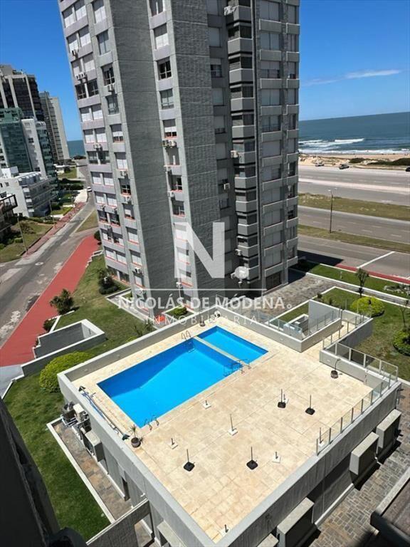 En venta apartamento de 1 dormitorio con vista,
