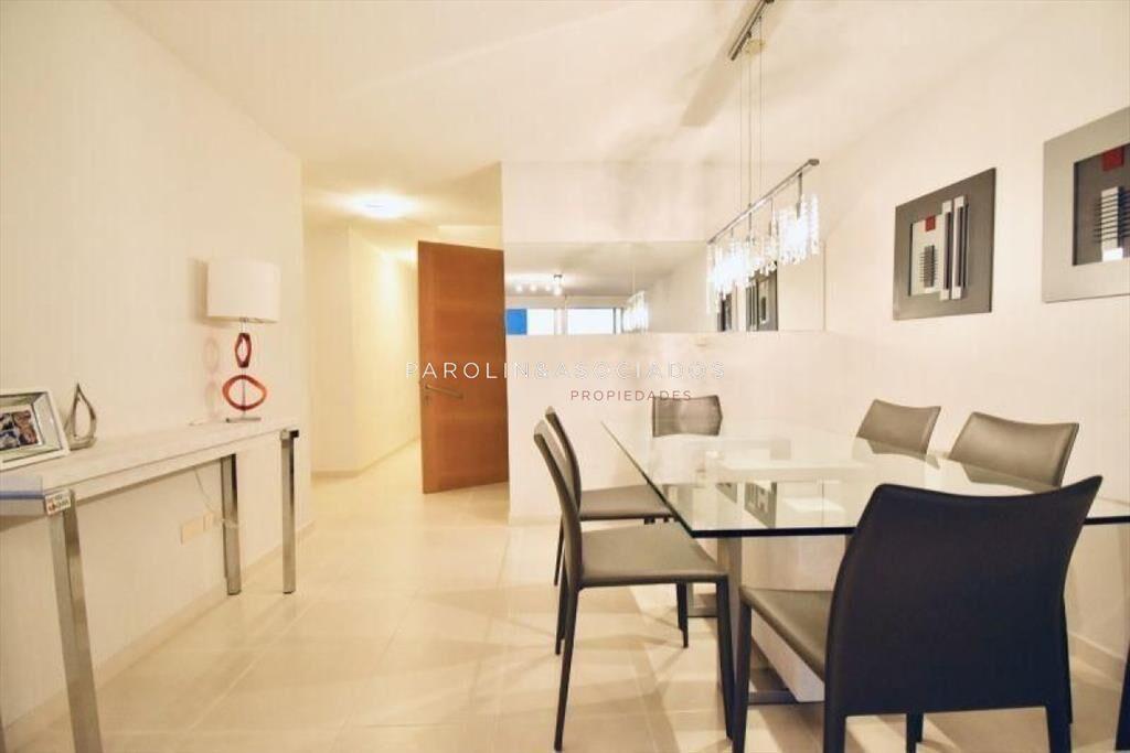 Apartamento en venta de 2 Dormitorios en Season