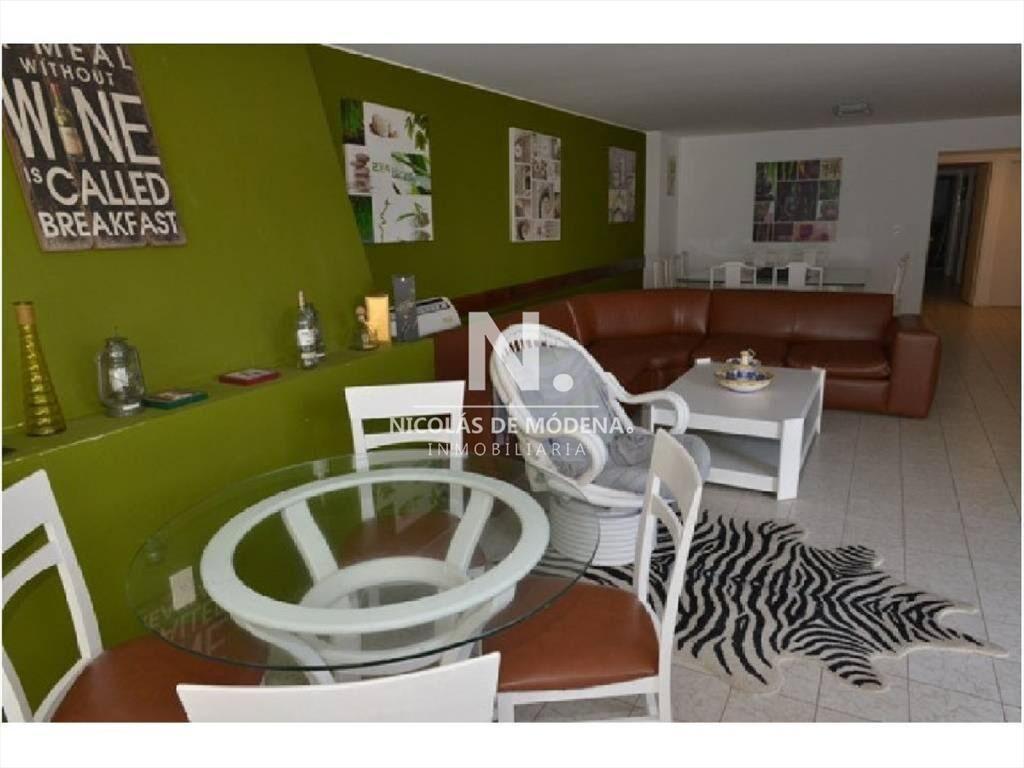 Playa de los Ingleses, departamento en venta.