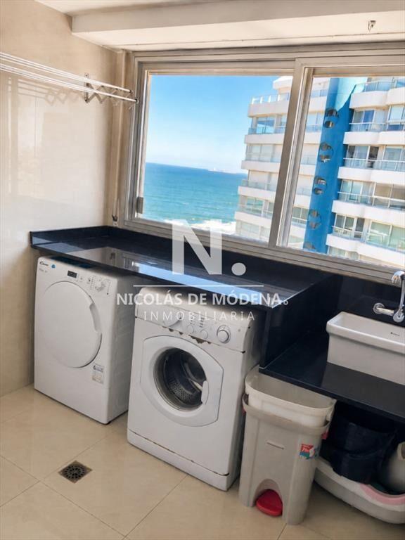 Hermoso apartamento en primera linea de 3 + en