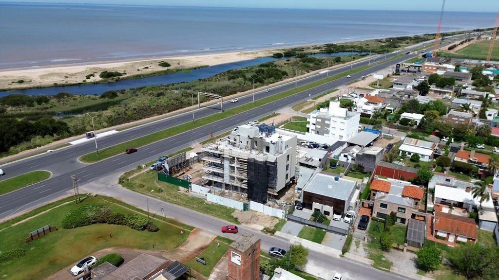Venta apartamento 2 Dormitorios Barra de Carrasco