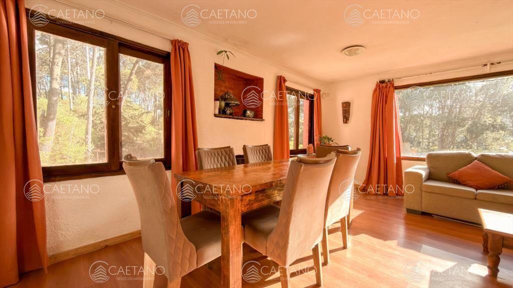 Casa en venta  4 dormitorios - Club del Lago