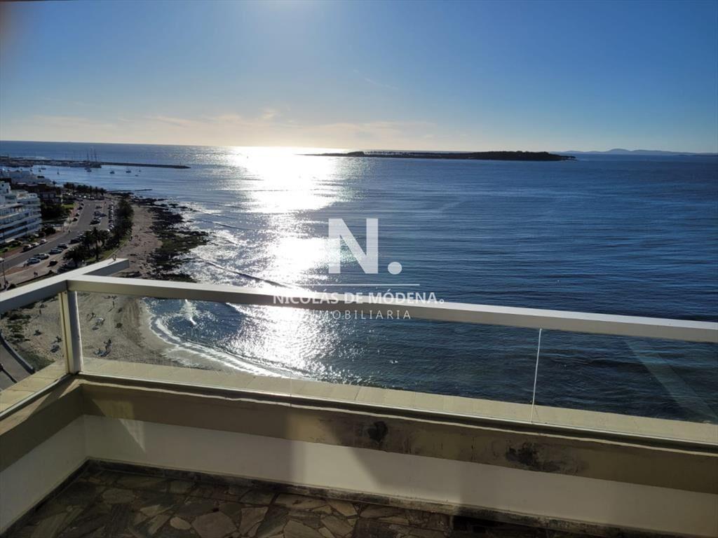 Departamento de 3 dormitorios en alquiler, Punta