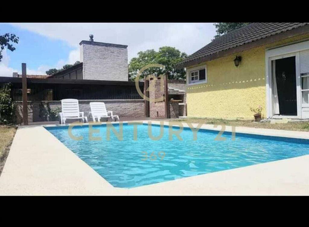 Alquiler, Hermosa Casa con Piscina Climatizada, Cochera,P...