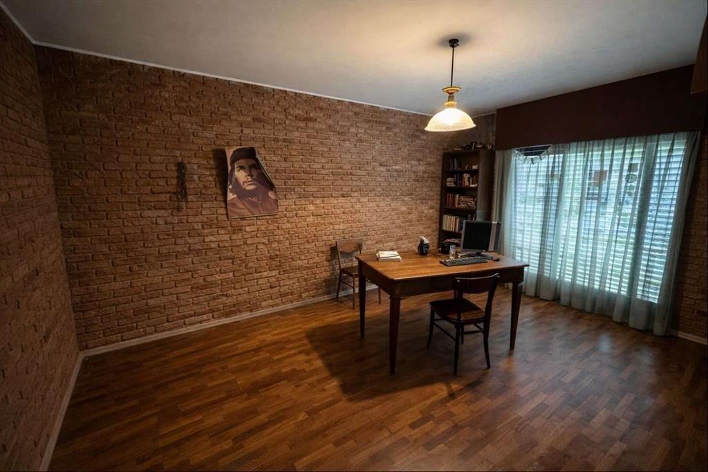 PROPIEDAD ÚNICA EN PRADO - 2.005 m² DE TERRENO Y GRAN POTEN