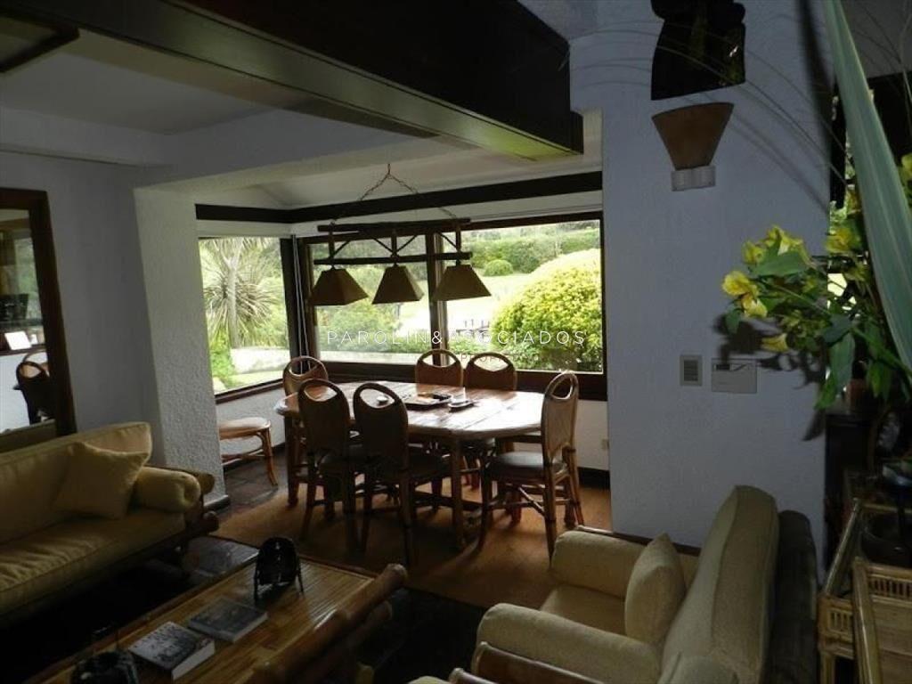 Casa en venta de 4 dormitorios en el Golf, Punta