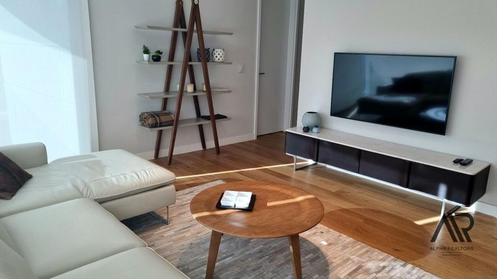 Apartamento 2 Dormitorios Mas Cochera En Forum Con Renta
