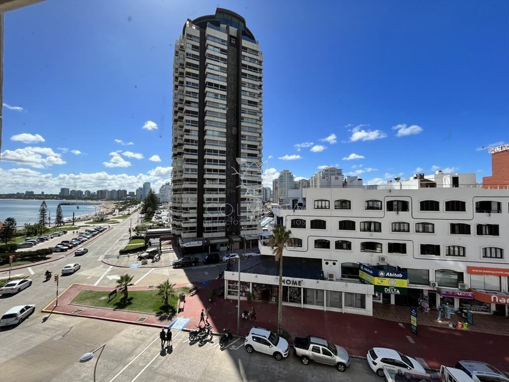 Apartamento en venta Torre Gattas 4o piso vista