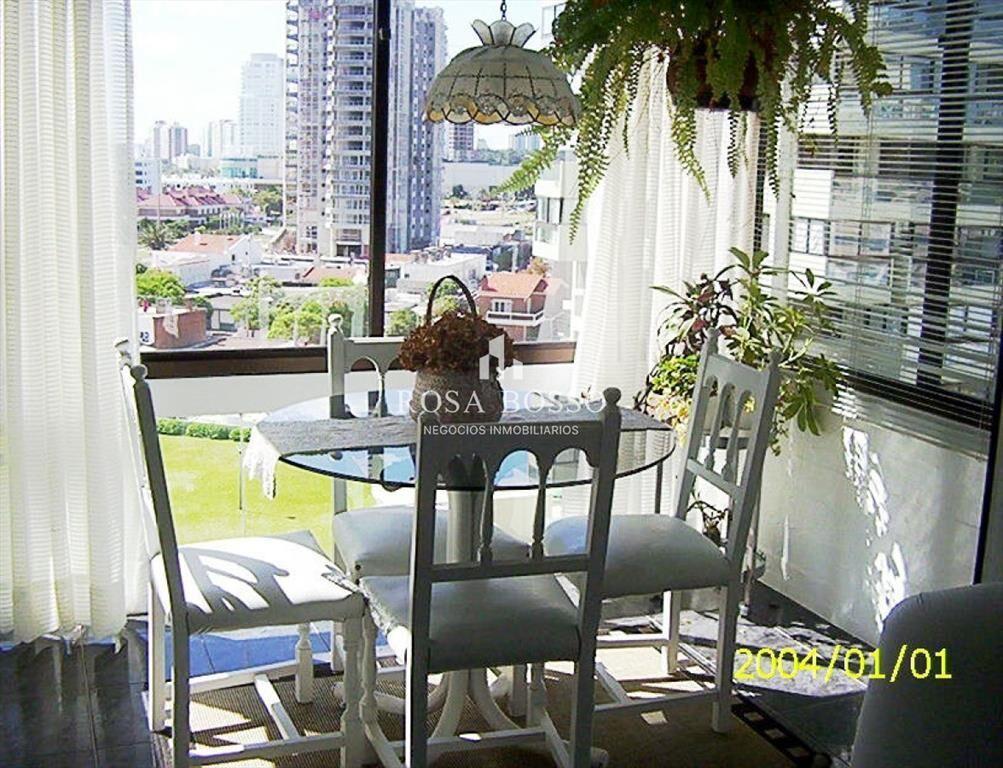 Apartamento en Brava, 1 dormitorios *