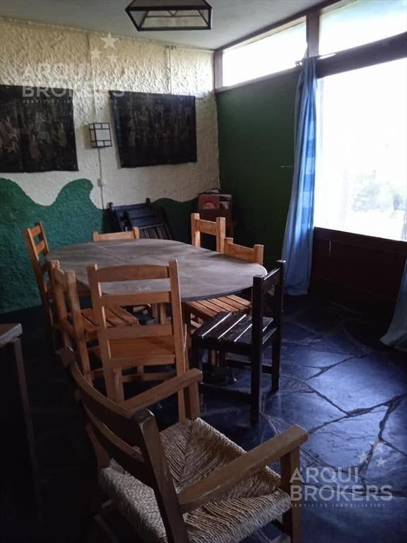 Casa de 4 dormitorios en venta en Villa Serrana