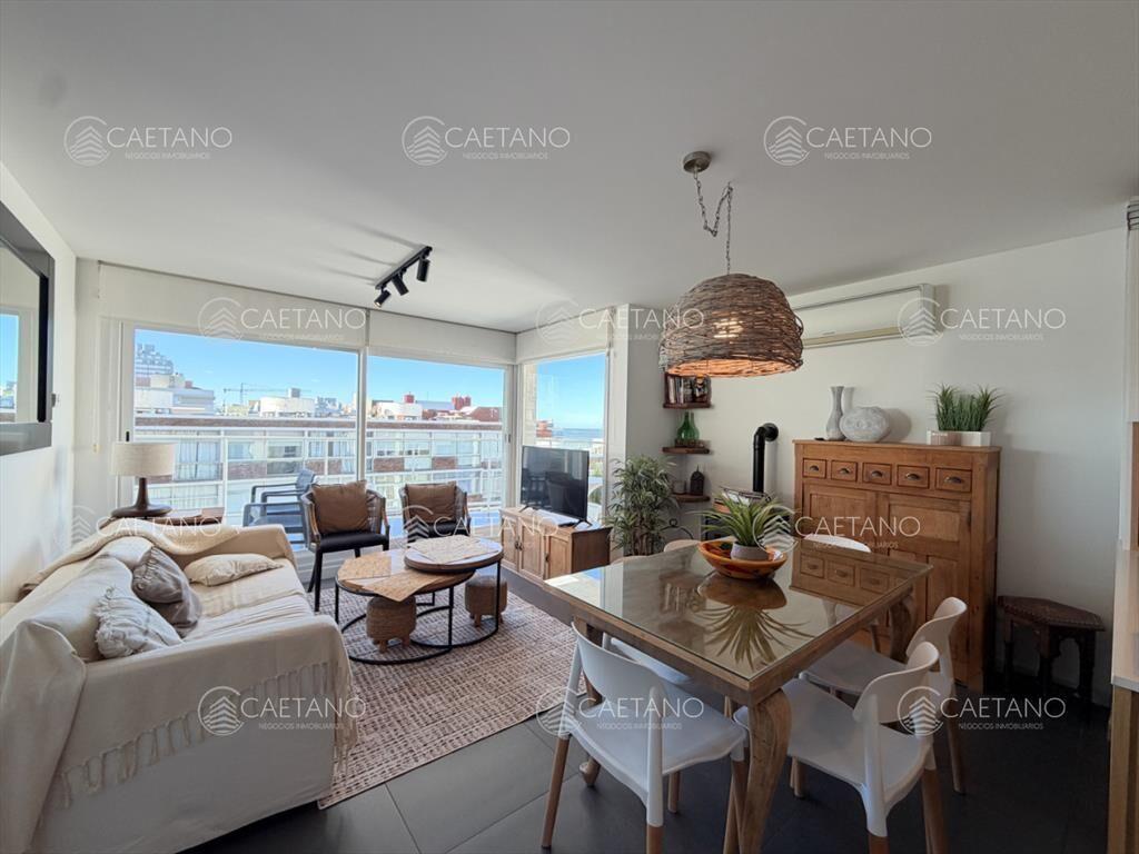 VENTA PENTHOUSE EN PENINSULA CON VISTA AL MAR