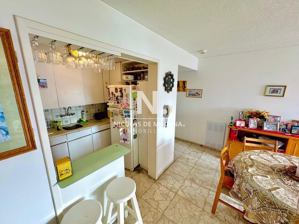 Apartamento en Peninsula, 1 dormitorio y medio