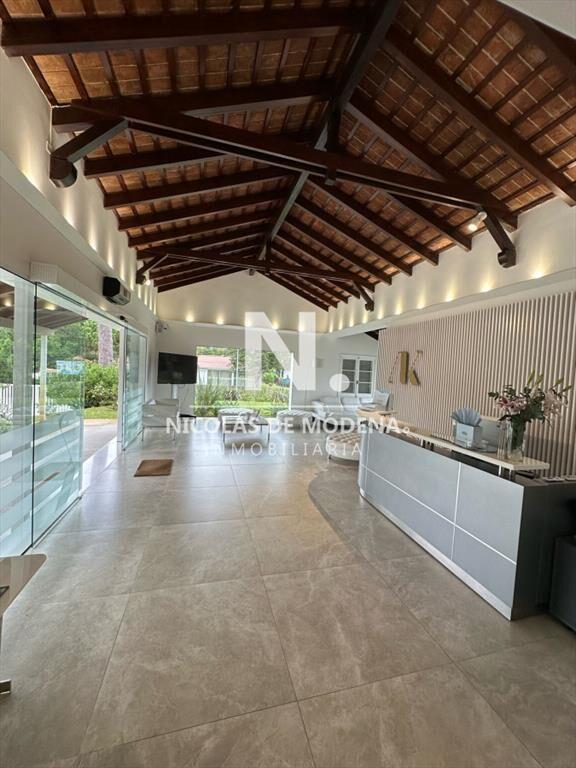 Casa ideal para clinica privada, zona comercial, Punta del