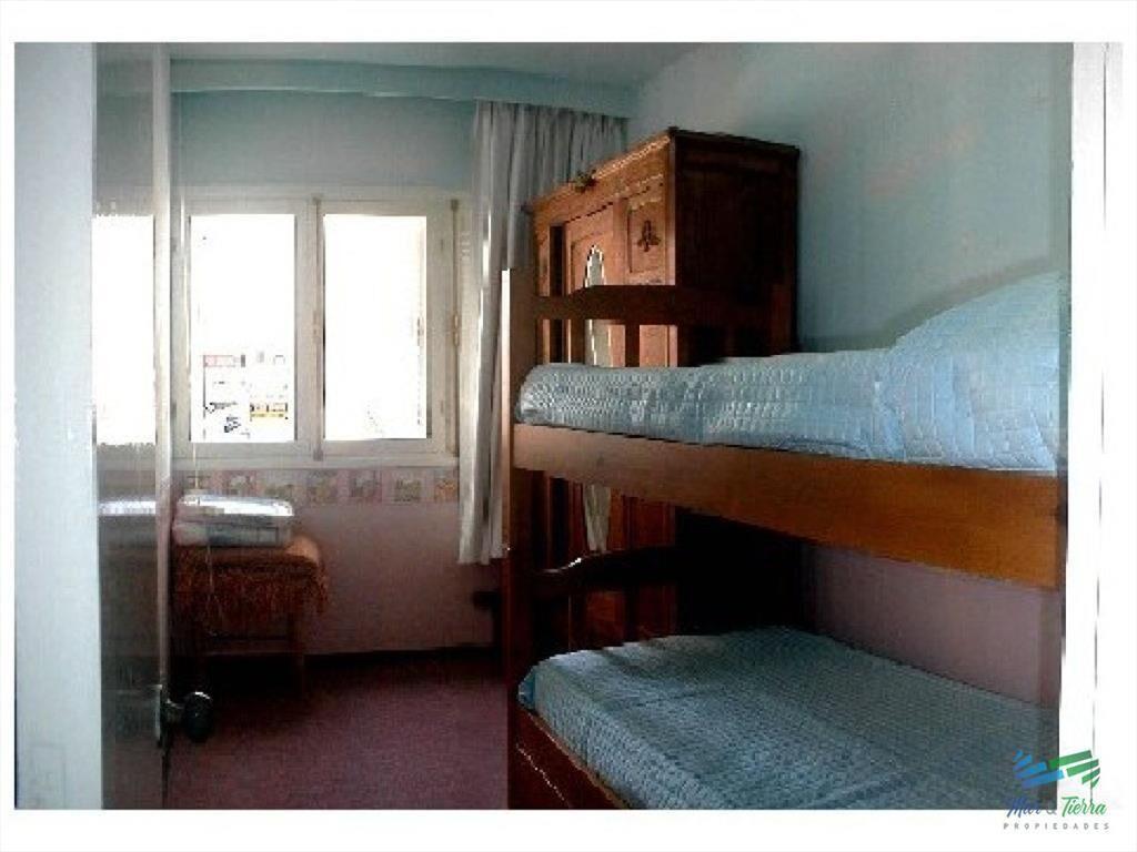 Apartamento en Brava, 3 dormitorios *