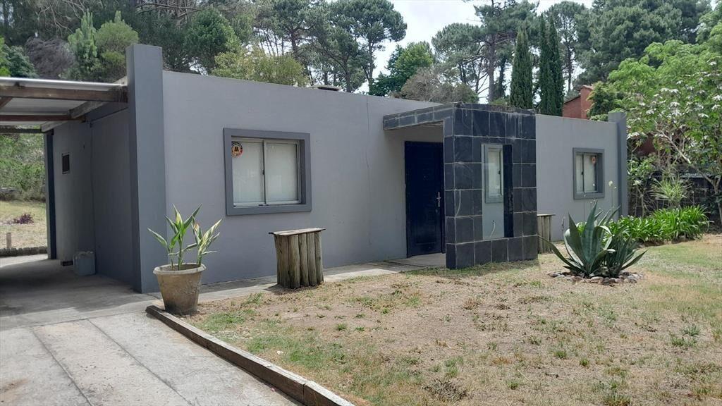 Casa venta 2 dormitorios Club del Lago
