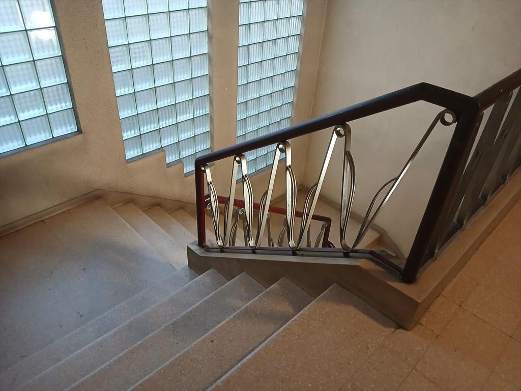 Apartamento de tres dormitorios en venta con renta en Tres