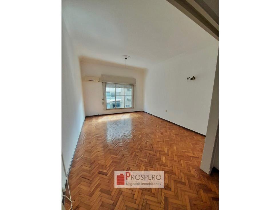 1344 Venta apto c/renta 2dorm con garage Tres Cruces
