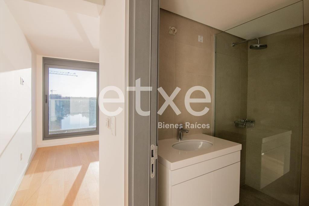 Venta Apartamento 3 dormitorios Carrasco Boating Torre 1...