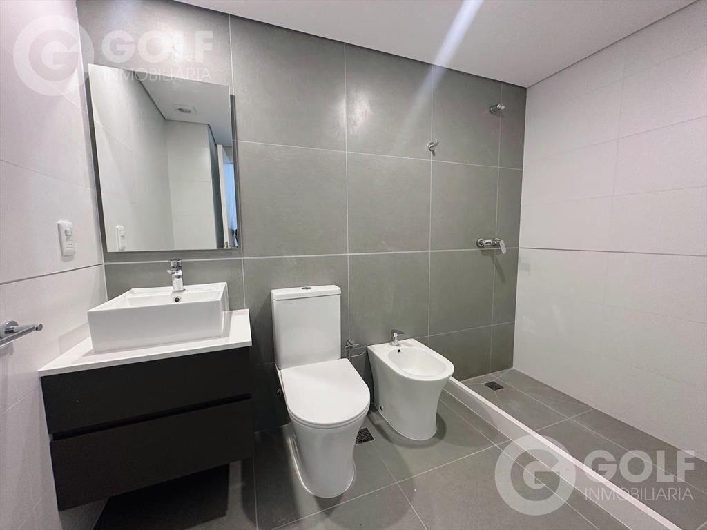 Venta de apartamento en Cordón CON RENTA