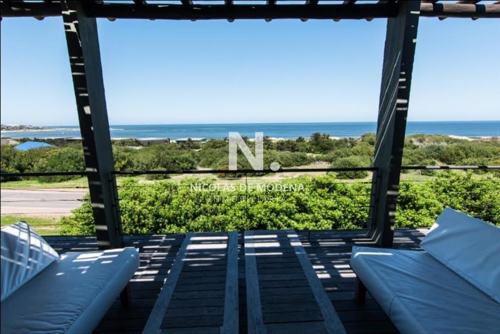 Venta de casa en La Juanita - Jose Ignacio de 4