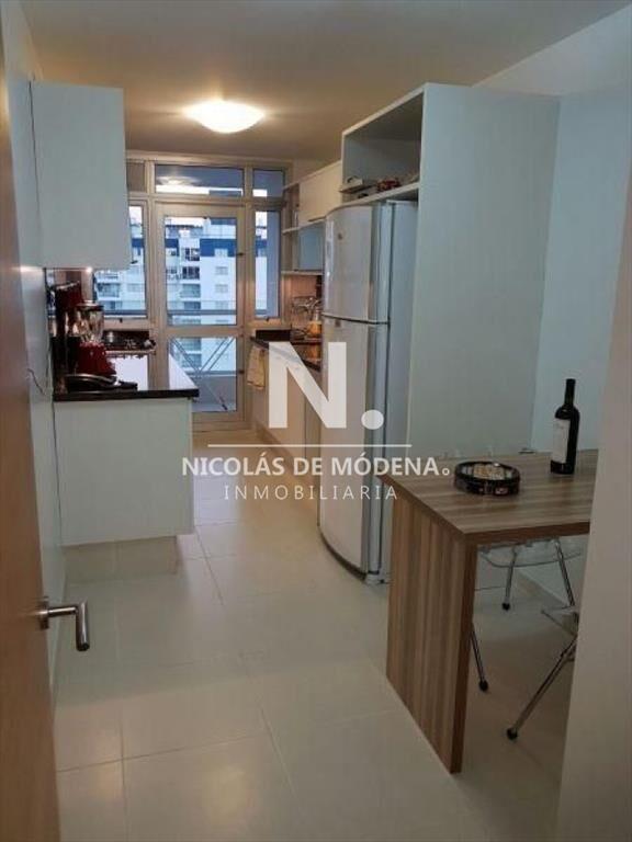 Espectacular apartamento con vista al mar