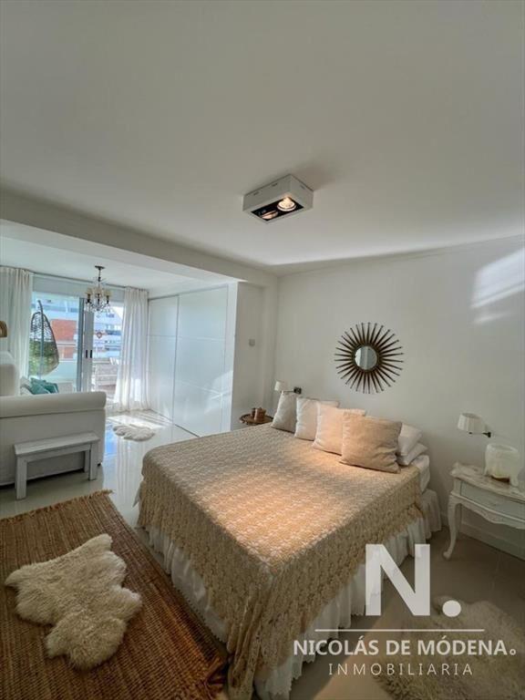 Apartamento de 3 dormitorios Forest Tower II en venta