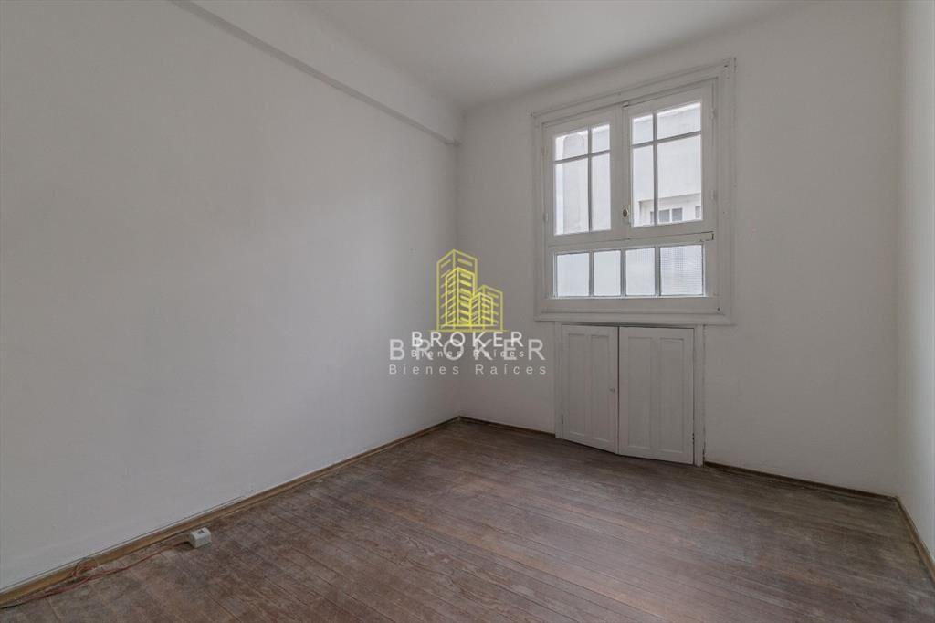 Apartamento 4 dormitorios en Centro Sur