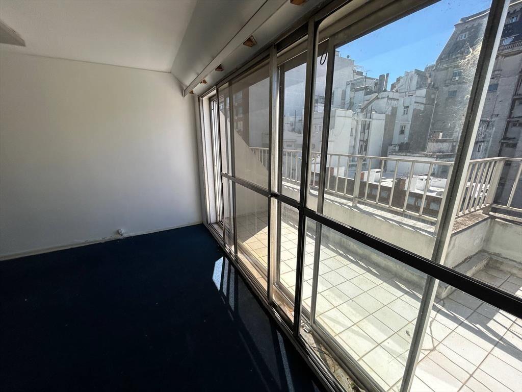 Venta de Oficina con garage en Centro