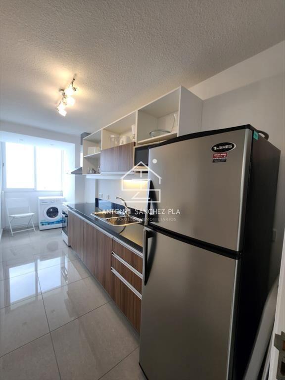 Apartamento en venta en torre One, 1 dormitorio amueblado,