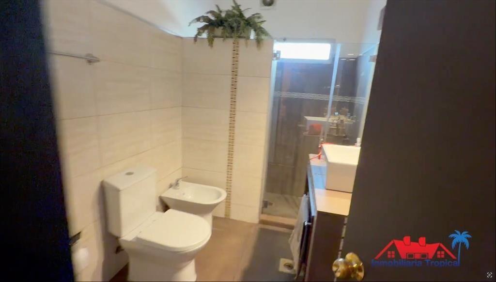 VENTA DE CASAS 4 DORMITORIOS CARRASCO NORTE