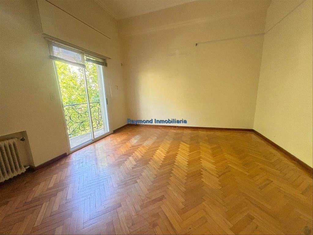 Venta oficina 150m2, 3 baños - Centro