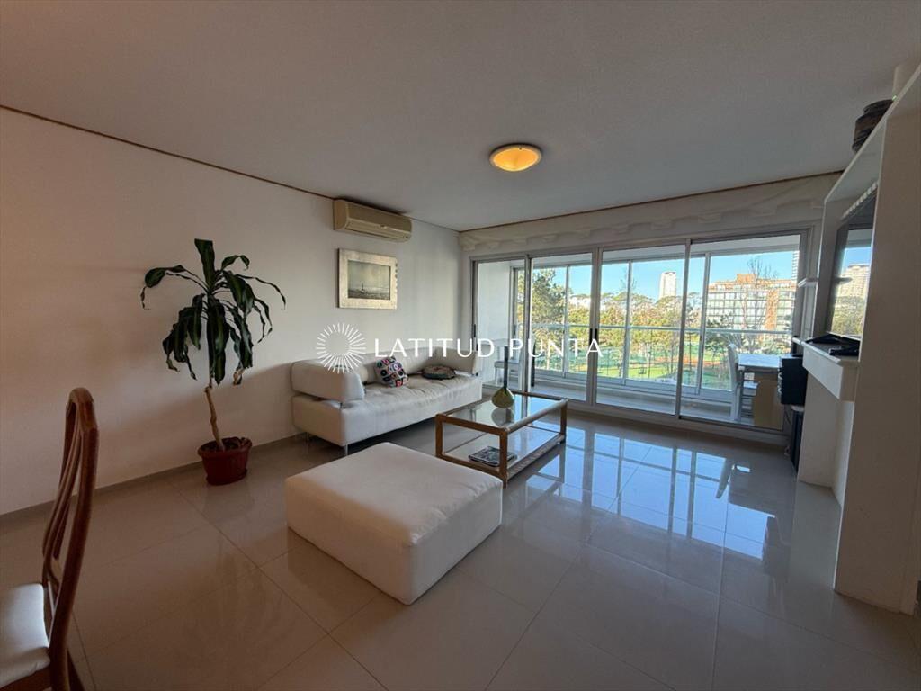 Apartamento en Mansa, 3 dormitorios más