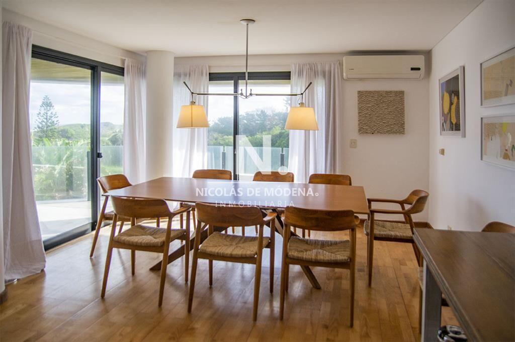 Apartamento de 3 dormitorios ensuite en primera