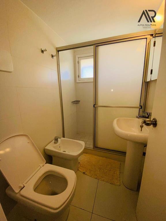 Apartamento en venta c/ cochera en Península