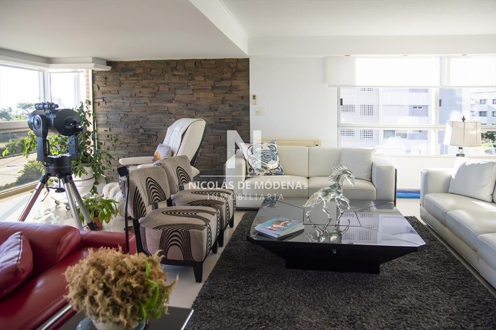 Departamento con agradable vista y excelente