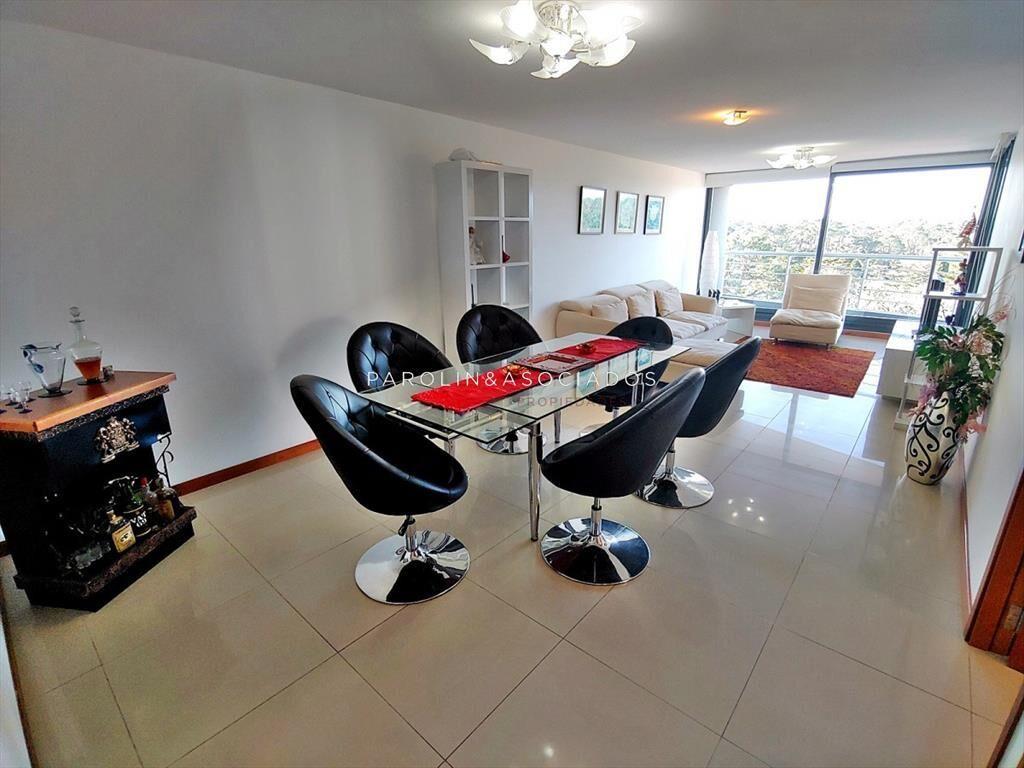 Apartamento en venta de 3 dormitorios en torre Tressesenta,