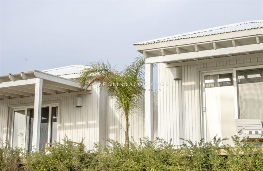 Venta de Casa de 4 Dormitorios en Pueblo Mio,
