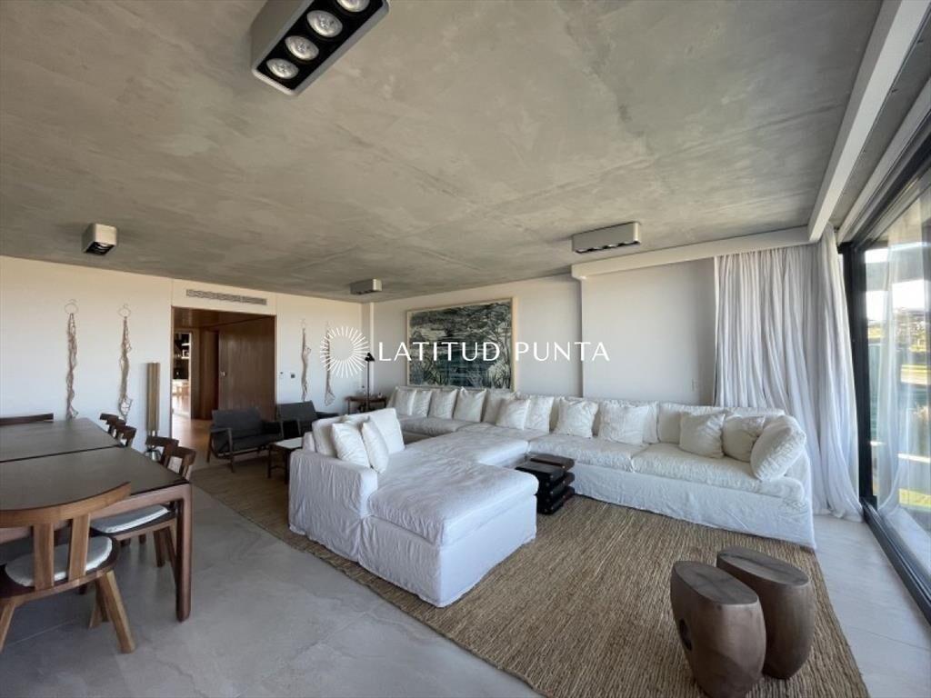 Apartamento premium 3 suites. Manantiales