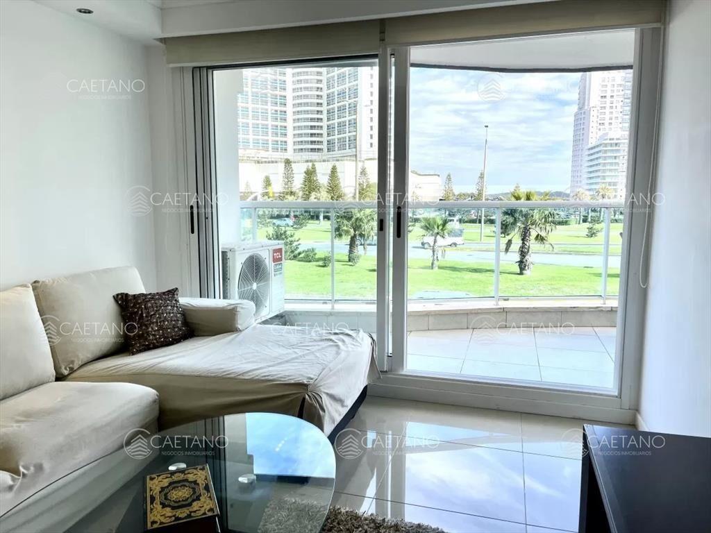 Venta apartamento 2 dormitorios playa mansa Punta
