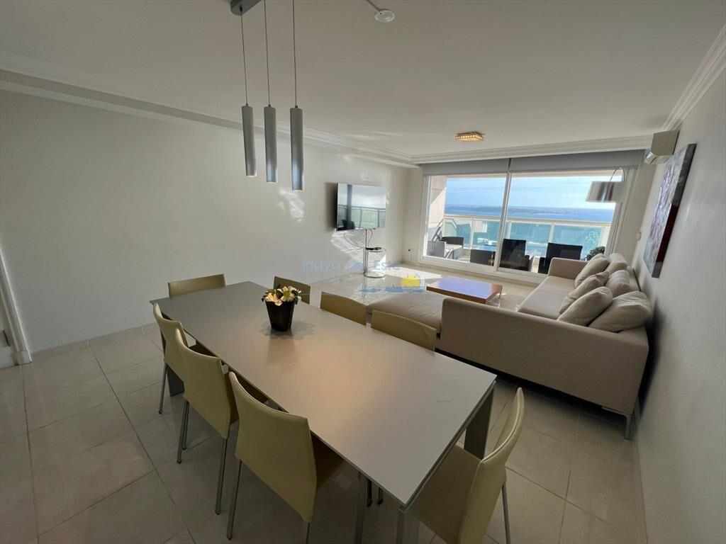 Apartamento de 3 dormitorios en Le Jardin , Punta