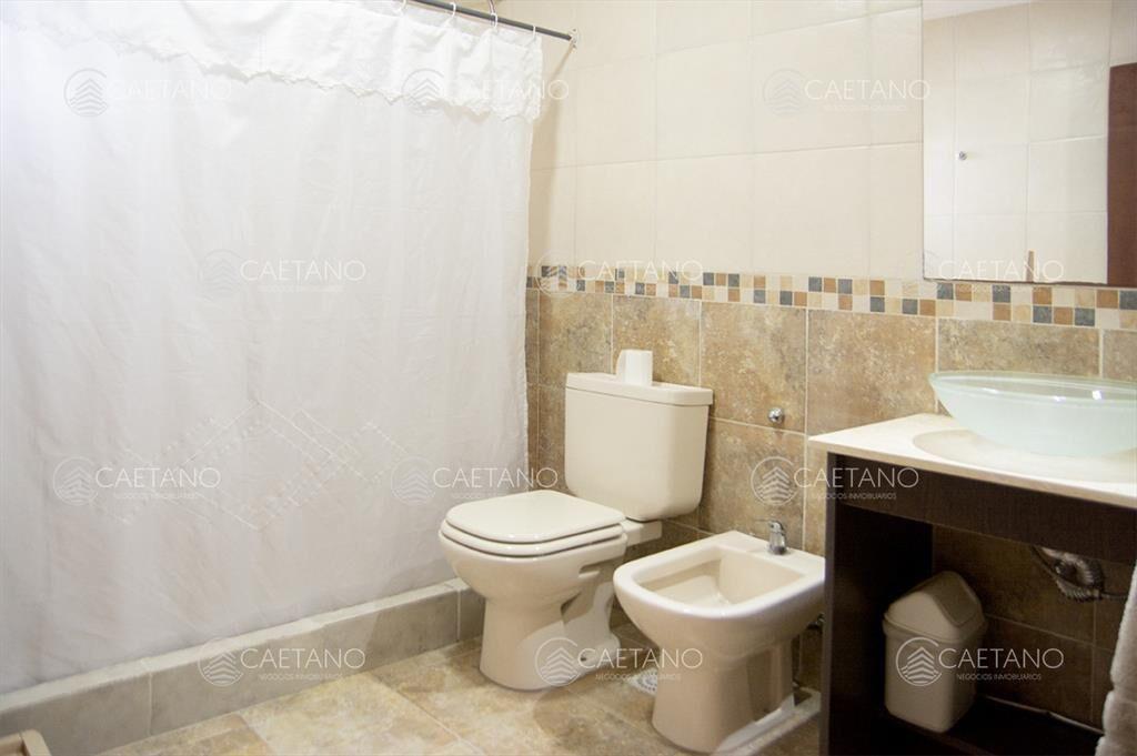 Excelente chalet de 5 dormitorios en venta a pasos de Playa