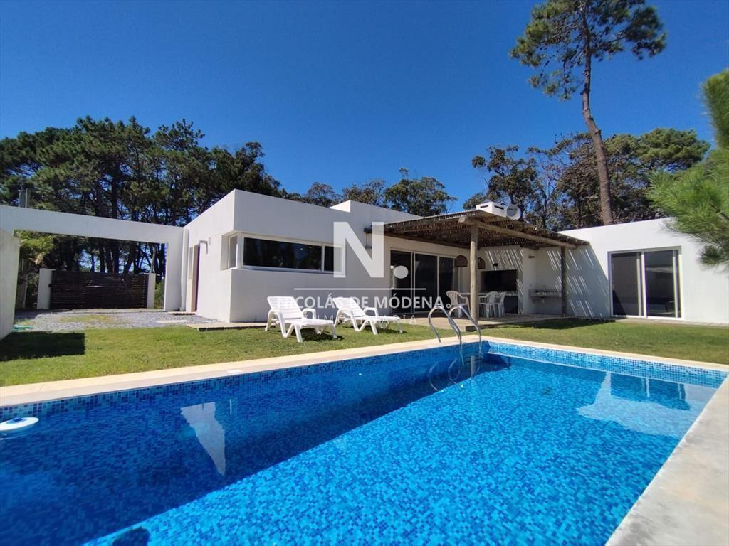 En venta casa en La Barra de 3 Dormitorios